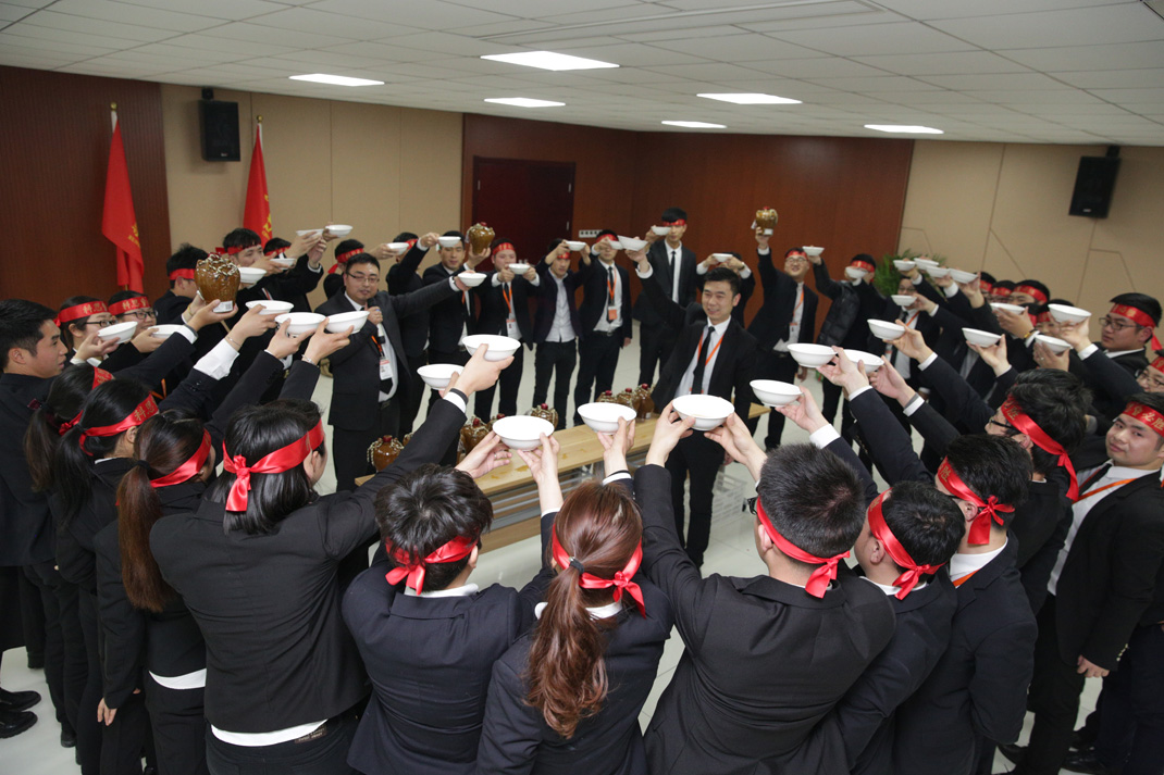 八年磨礪，劍指17——科恩電器2017年誓師大會隆重舉行