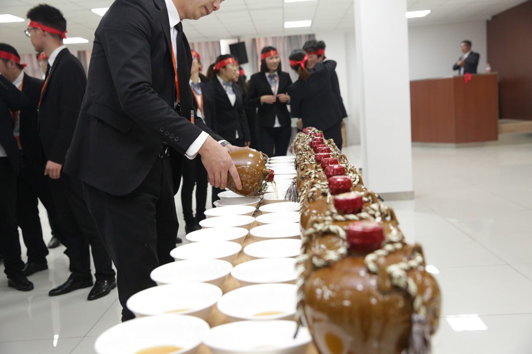 八年磨礪，劍指17——科恩電器2017年誓師大會隆重舉行